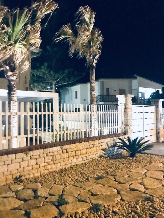 Casa Sulla Spiaggia กัสเตลลัมมาเร เดล โกลโฟ ภายนอก รูปภาพ